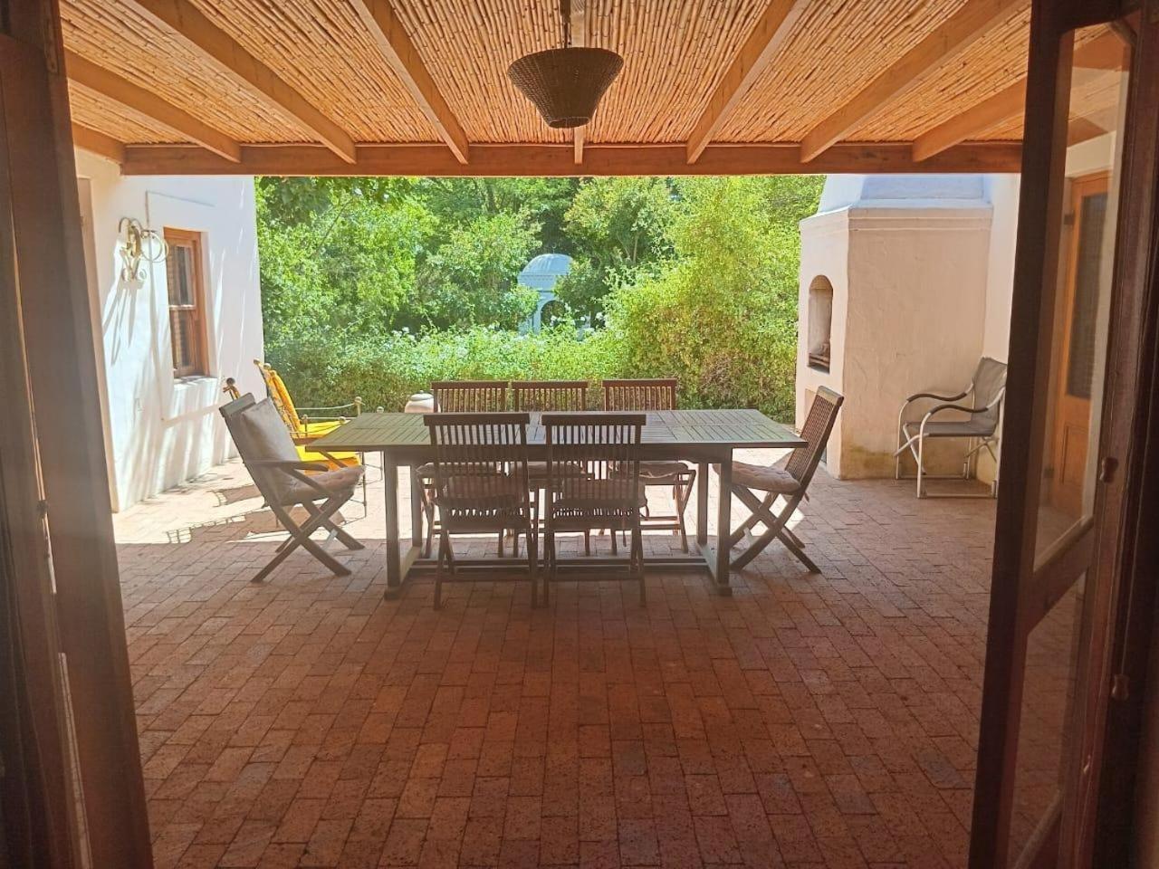 Temenos Retreat Hotel McGregor Room photo