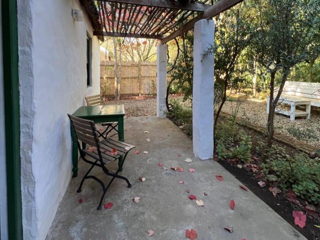 Temenos Retreat Hotel McGregor Room photo
